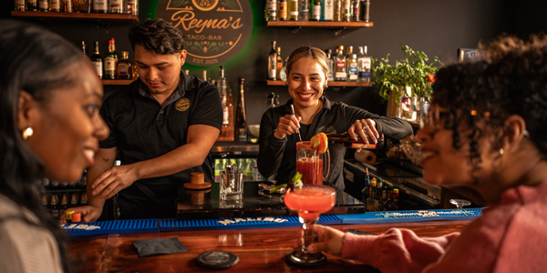 Reynas Taco Bar